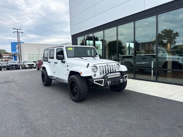 2017 Jeep Wrangler Unlimited Sahara 4WD photo