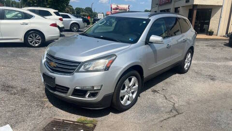 2017 Chevrolet Traverse LT AWD photo