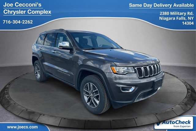 2017 Jeep Grand Cherokee Limited 4WD photo