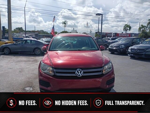 2015 Volkswagen Tiguan SE FWD photo