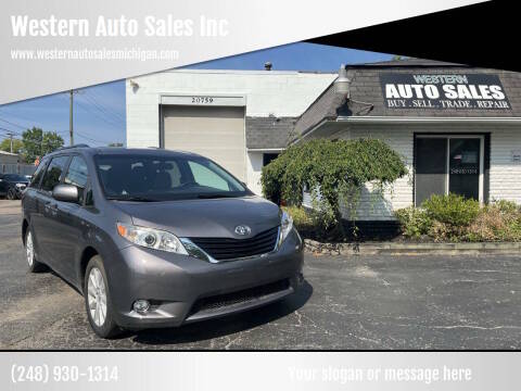 2017 Toyota Sienna XLE Premium AWD photo