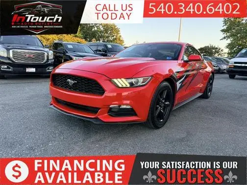 2017 Ford Mustang V6 RWD photo