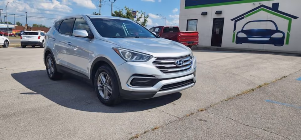 2017 Hyundai Santa Fe Sport 2.4L AWD photo