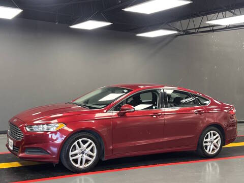 2016 Ford Fusion SE FWD photo