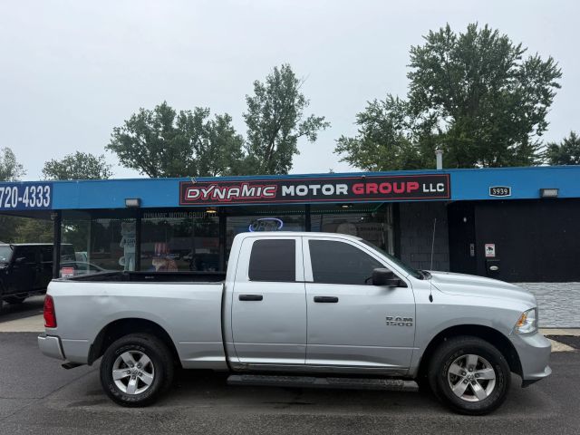 2017 Ram 1500 Express 4WD photo