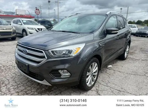 2017 Ford Escape Titanium 4WD photo