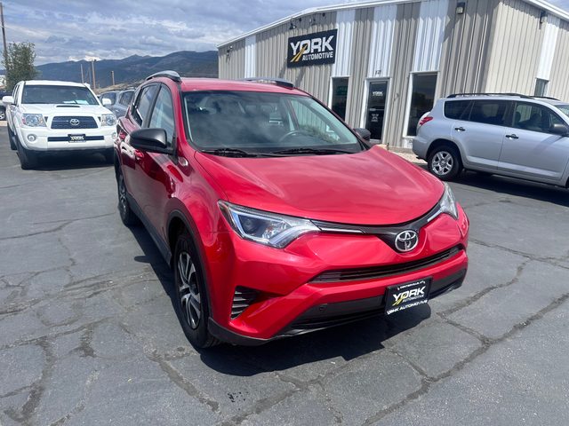 2016 Toyota RAV4 LE AWD photo