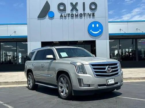 2015 Cadillac Escalade Luxury 4WD photo