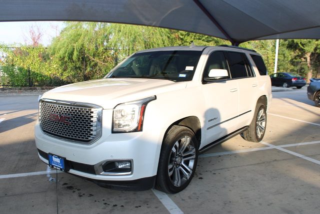 2017 GMC Yukon Denali 4WD photo