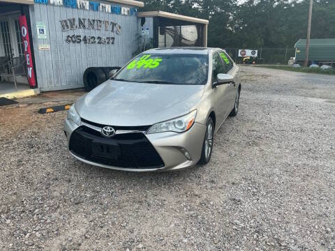 2017 Toyota Camry SE FWD photo