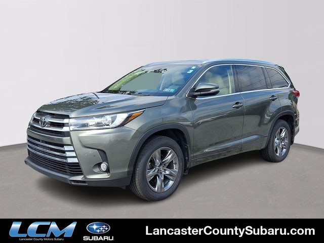 2017 Toyota Highlander Limited Platinum AWD photo