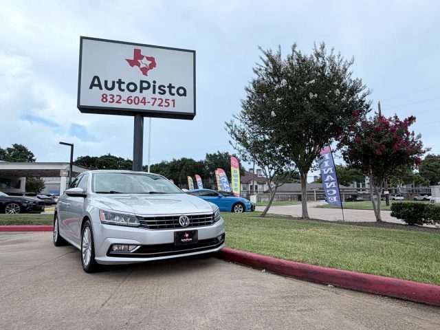 2017 Volkswagen Passat 1.8T SE FWD photo