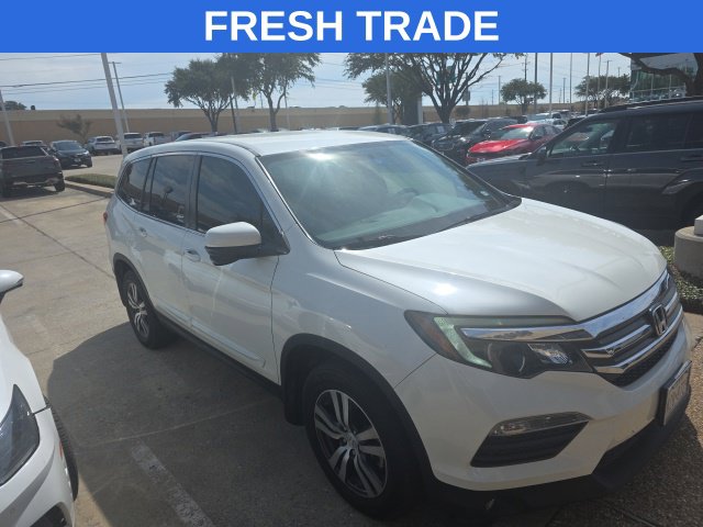 2017 Honda Pilot EX FWD photo