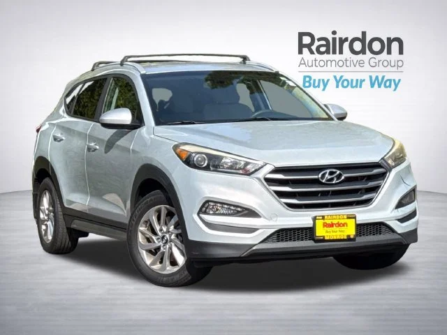 2017 Hyundai Tucson SE FWD photo
