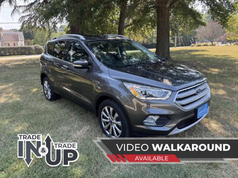 2017 Ford Escape Titanium 4WD photo