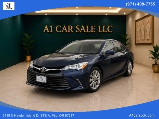 2017 Toyota Camry XLE FWD photo