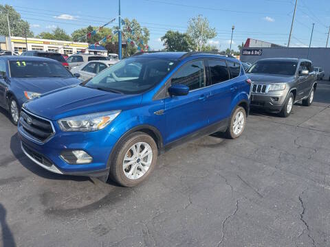 2017 Ford Escape SE FWD photo