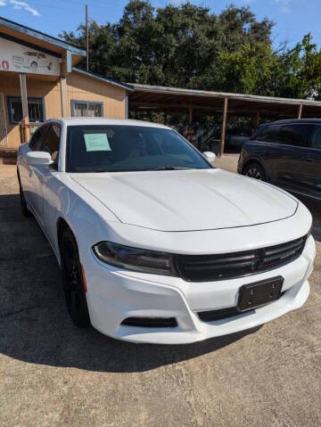 2016 Dodge Charger SXT RWD photo