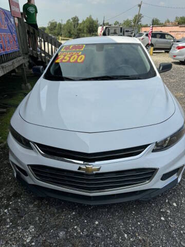 2017 Chevrolet Malibu LS FWD photo