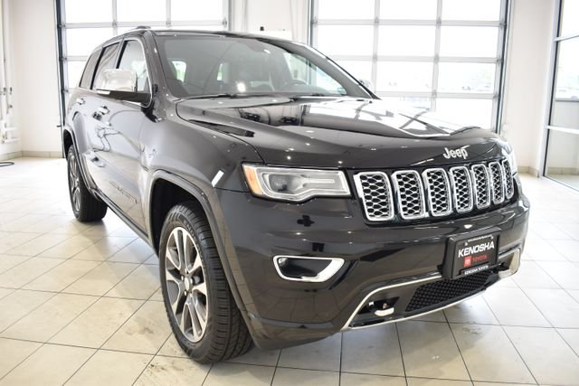 2017 Jeep Grand Cherokee Overland 4WD photo