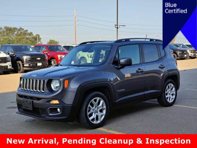 2017 Jeep Renegade Latitude FWD photo
