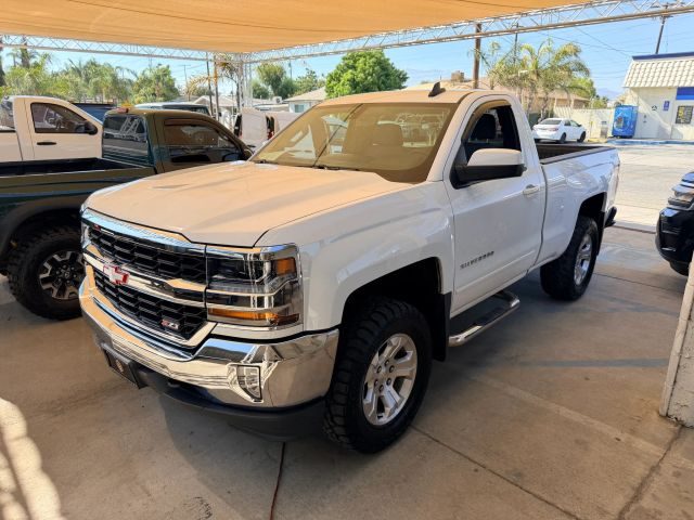2017 Chevrolet Silverado 1500 LT 4WD photo