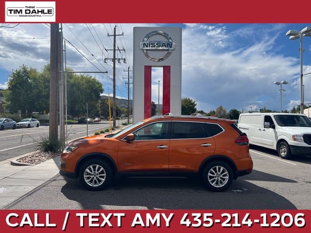 2017 Nissan Rogue SV Hybrid AWD photo