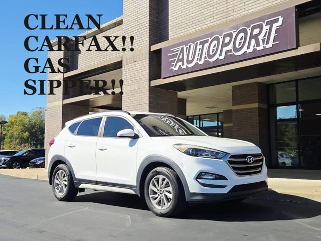 2017 Hyundai Tucson SE FWD photo