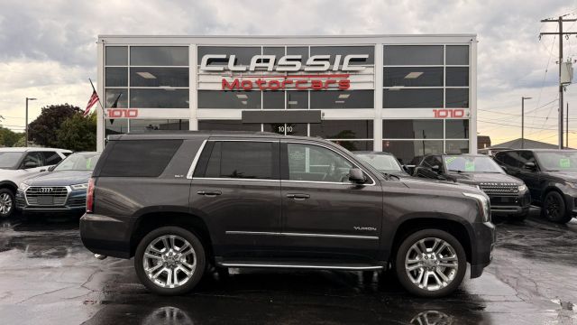 2017 GMC Yukon SLT 4WD photo
