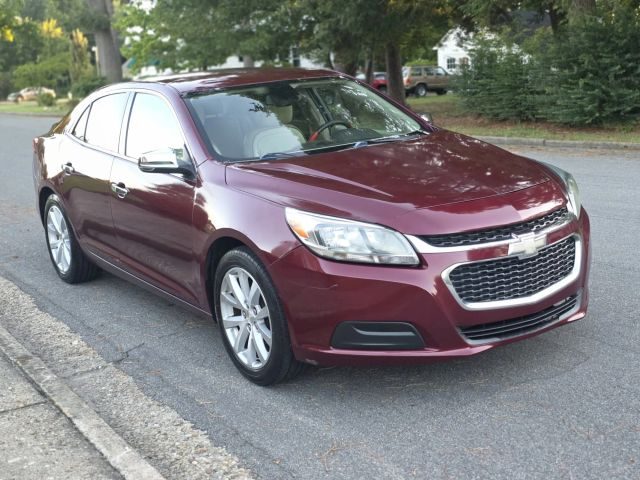 2016 Chevrolet Malibu LTZ FWD photo