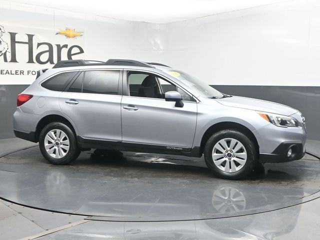 2017 Subaru Outback Premium AWD photo