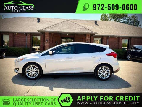 2017 Ford Focus Titanium FWD photo