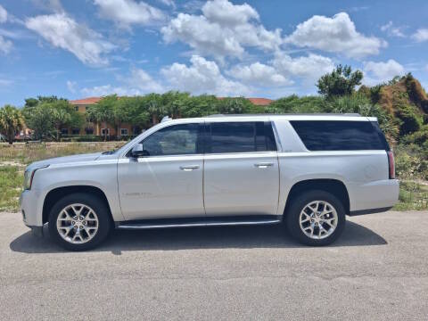 2017 GMC Yukon XL SLT RWD photo