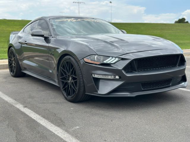 2017 Ford Mustang GT RWD photo