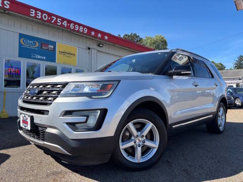 2017 Ford Explorer XLT 4WD photo