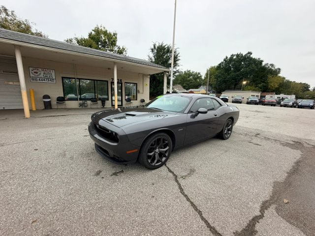 2017 Dodge Challenger R/T Plus RWD photo