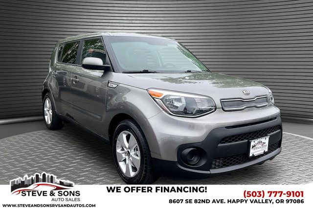 2017 Kia Soul Base FWD photo