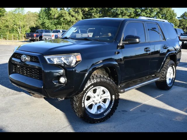 2017 Toyota 4Runner SR5 RWD photo