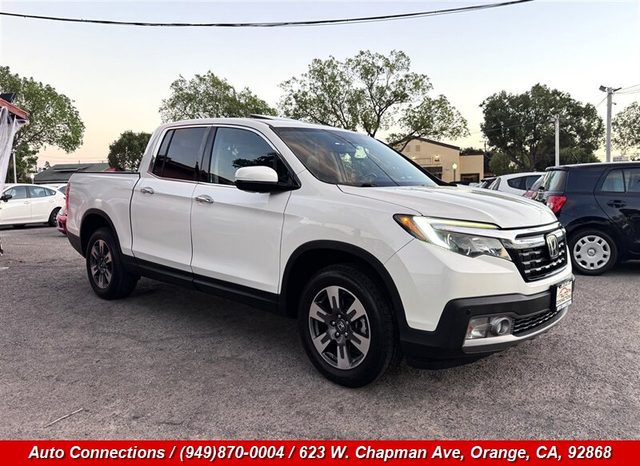 2017 Honda Ridgeline RTL-E AWD photo