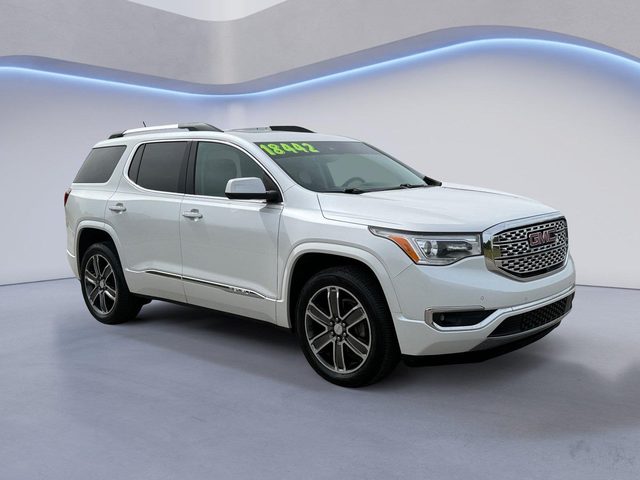 2017 GMC Acadia Denali FWD photo
