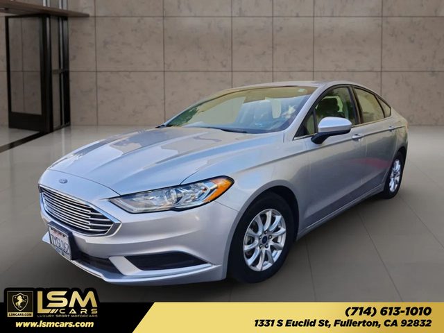2017 Ford Fusion S FWD photo