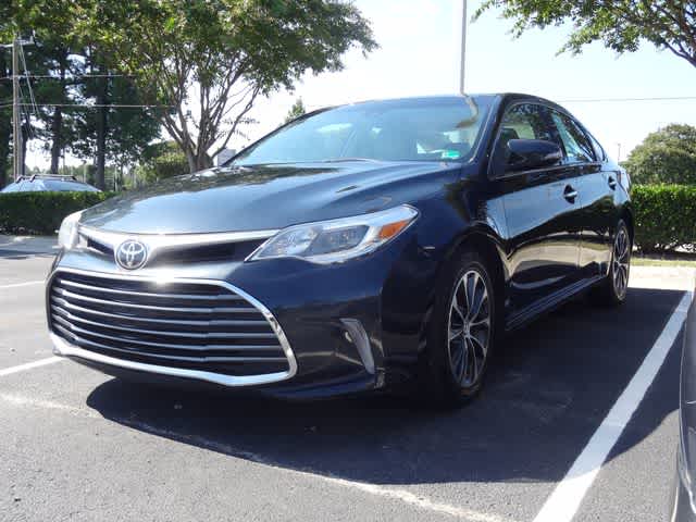 2017 Toyota Avalon XLE Premium FWD photo