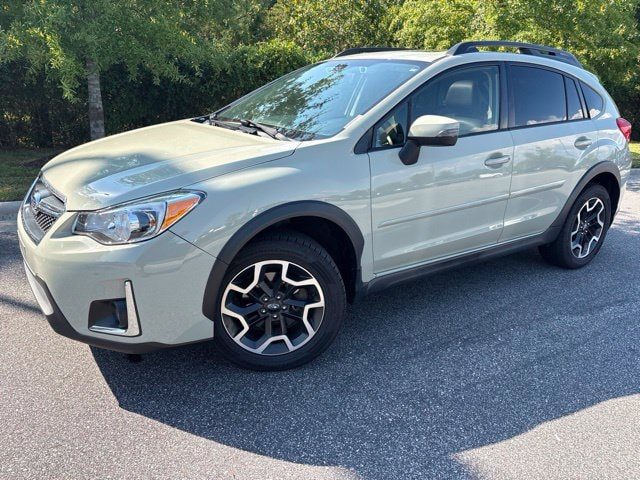 2017 Subaru Crosstrek Limited AWD photo