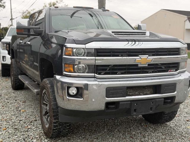 2017 Chevrolet Silverado 3500HD LTZ 4WD photo