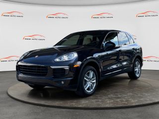 2017 Porsche Cayenne  AWD photo