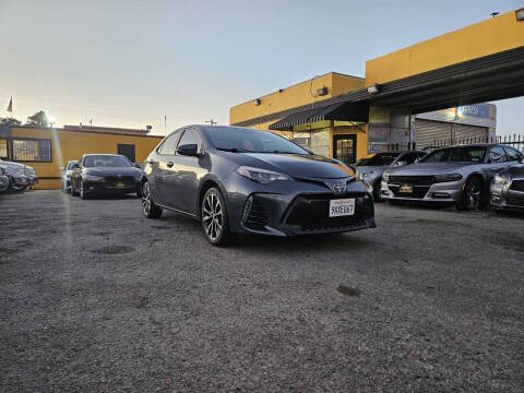 2017 Toyota Corolla XSE FWD photo