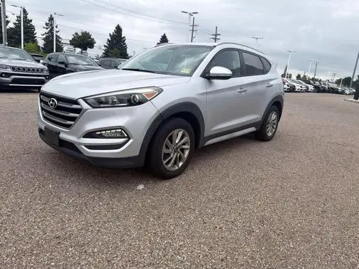 2017 Hyundai Tucson SE Plus AWD photo