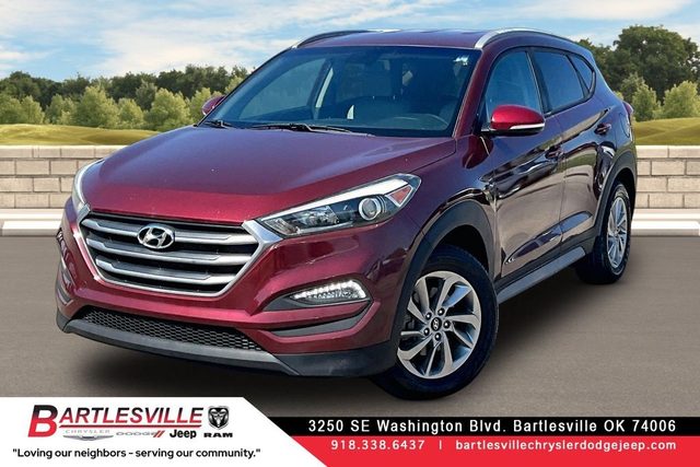 2017 Hyundai Tucson SE Plus FWD photo