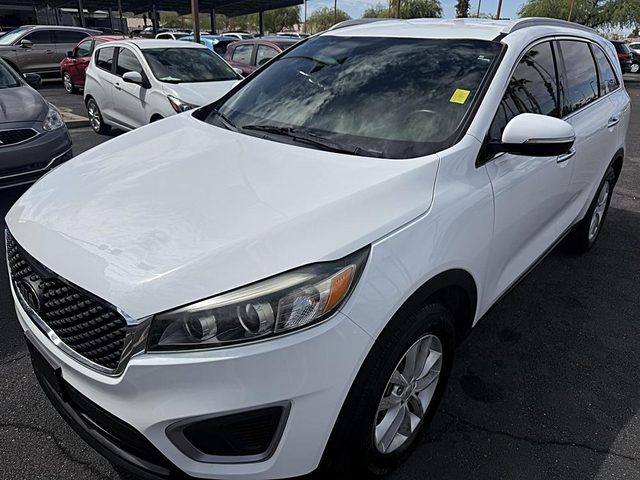 2017 Kia Sorento LX FWD photo