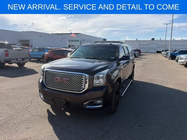 2017 GMC Yukon XL Denali 4WD photo